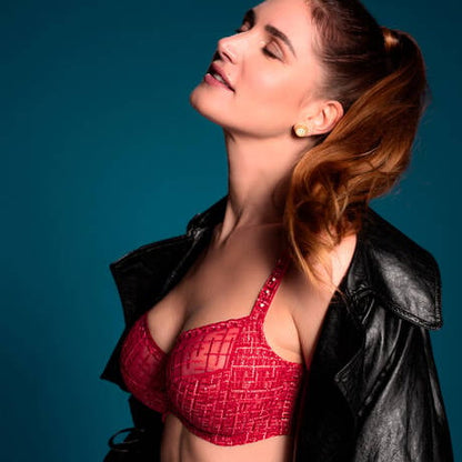 Tweegy Full Cup In Rouge - Louisa Bracq