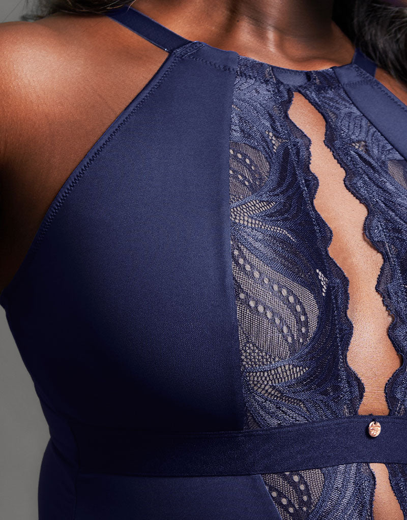 Scantilly Indulgence Body en dentelle extensible noir - Curvy Kate