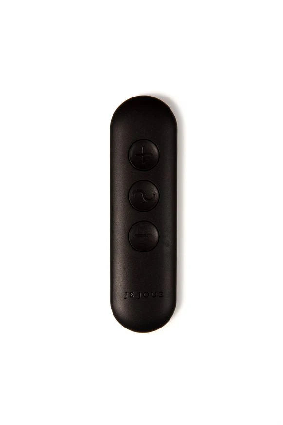 Vesta Vibrating Bullet Plug In Black - Je Joue