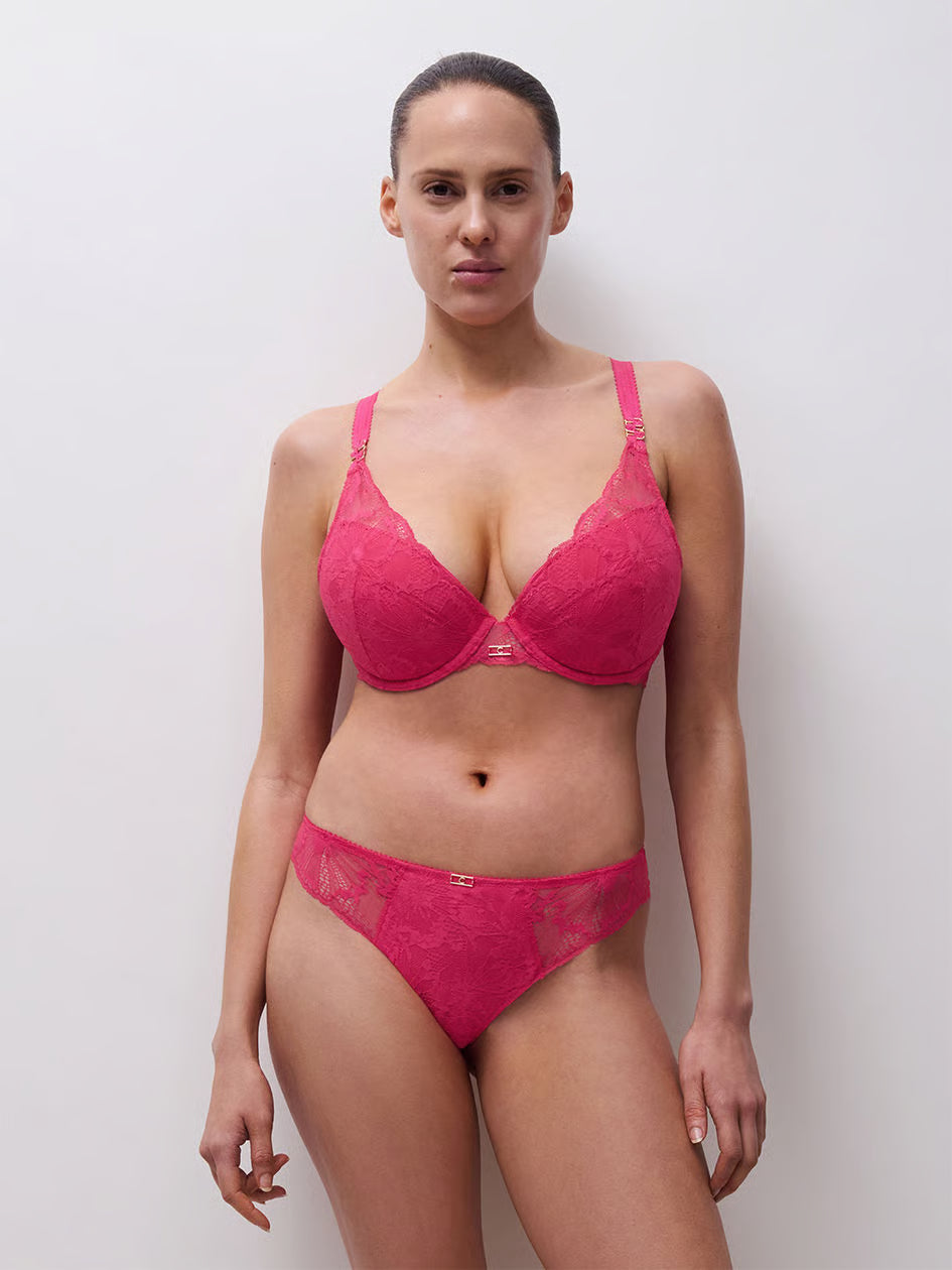 Muse Padded Push Up Bra In Lipstick - Chantelle