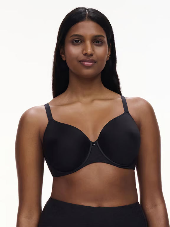 Comfort Chic Back Smoothing T-Shirt Bra in Black - Chantelle