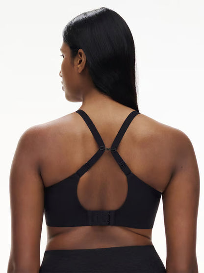 Comfort Chic Back Smoothing T-Shirt Bra in Black - Chantelle