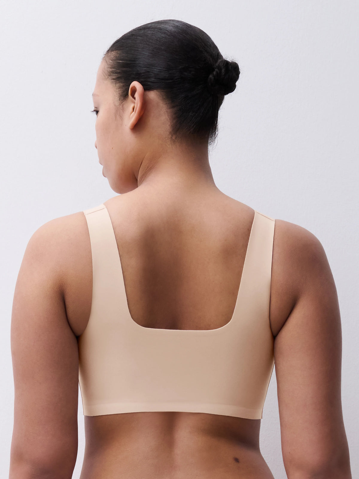 Softstretch Power Scoop Bra In Nude Blush - Chantelle