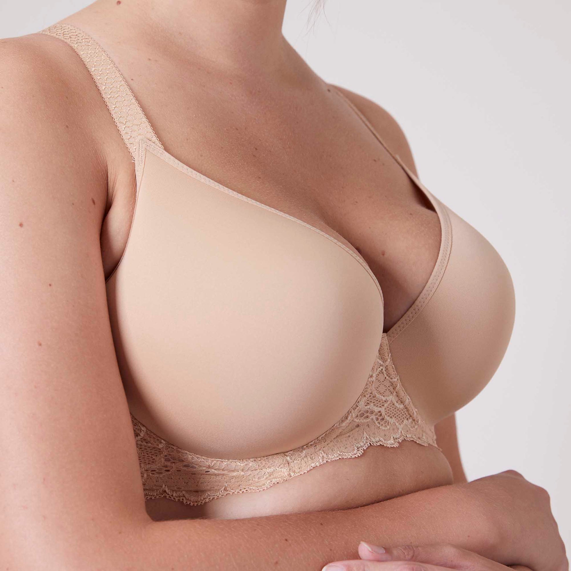 Caresse 3D Spacer Plunge Bra In Teaberry Pink - Simone Perele