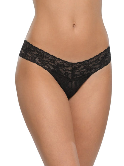 Low Rise Signature Lace Thong - Hanky Panky